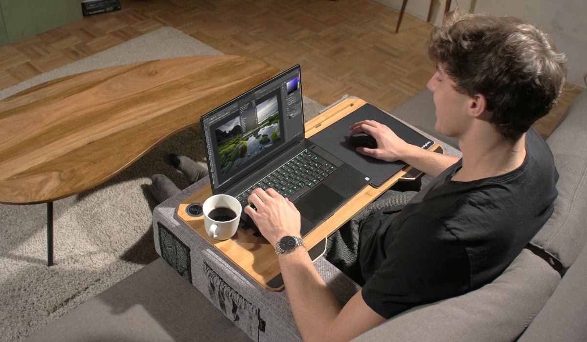Finde deine perfekte Ergänzung für grenzenloses Gaming und produktives Homeoffice: Der Couchmaster® – dein persönlicher Komfort auf dem Sofa!