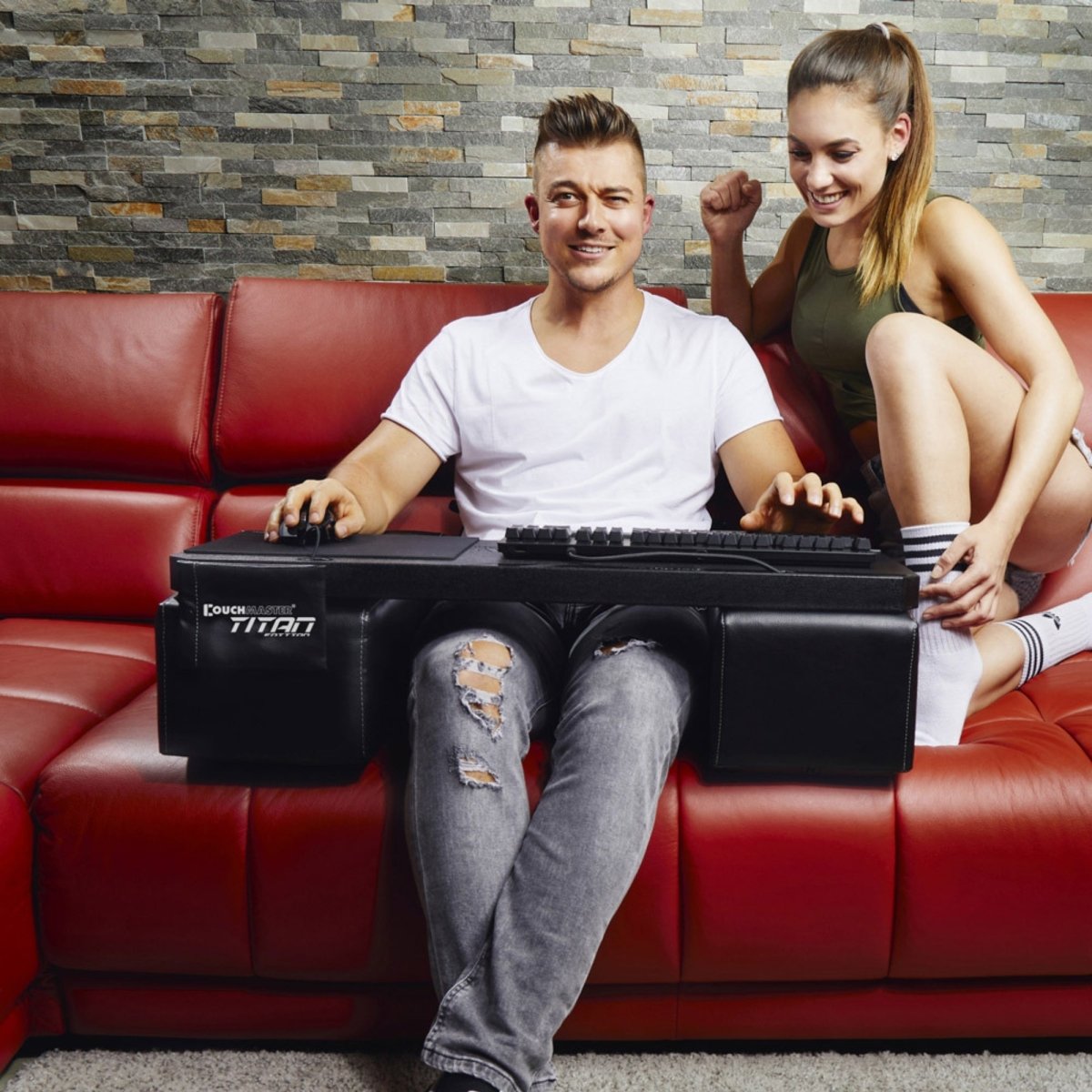 その他 Couchmaster CYCON - Titan Edition Couchmaster® Titan Black Edition – nerdytec